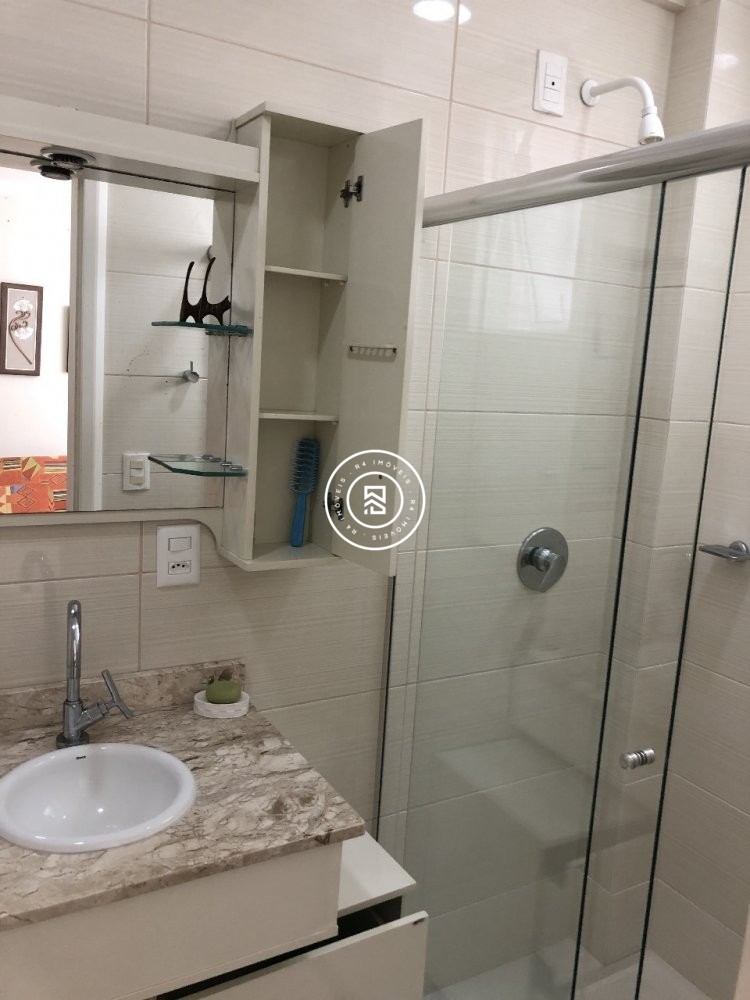 Apto Quadra Mar Centro de Itapema 3 Suites