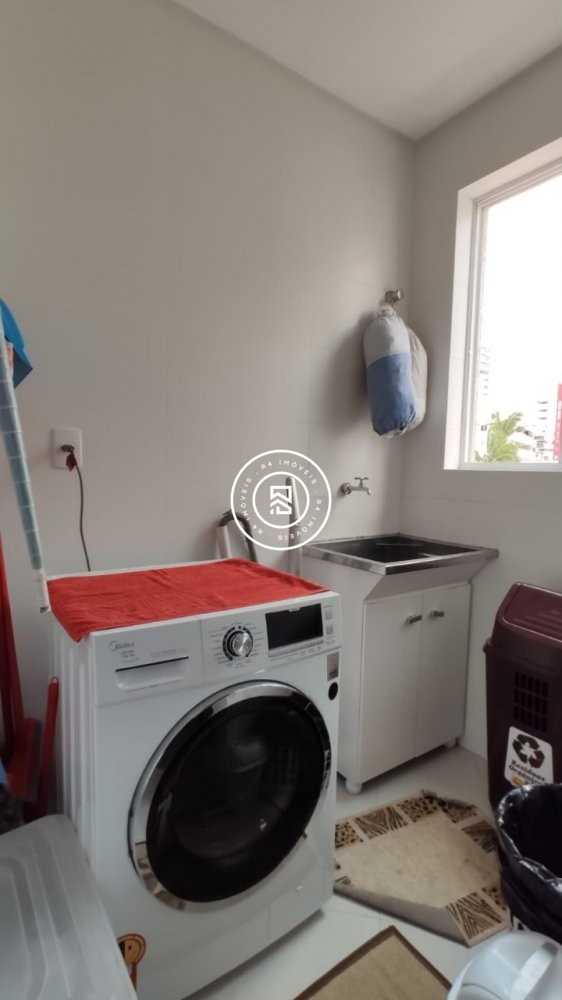 Apto Quadra mar, Centro de Itapema, 3 Suites