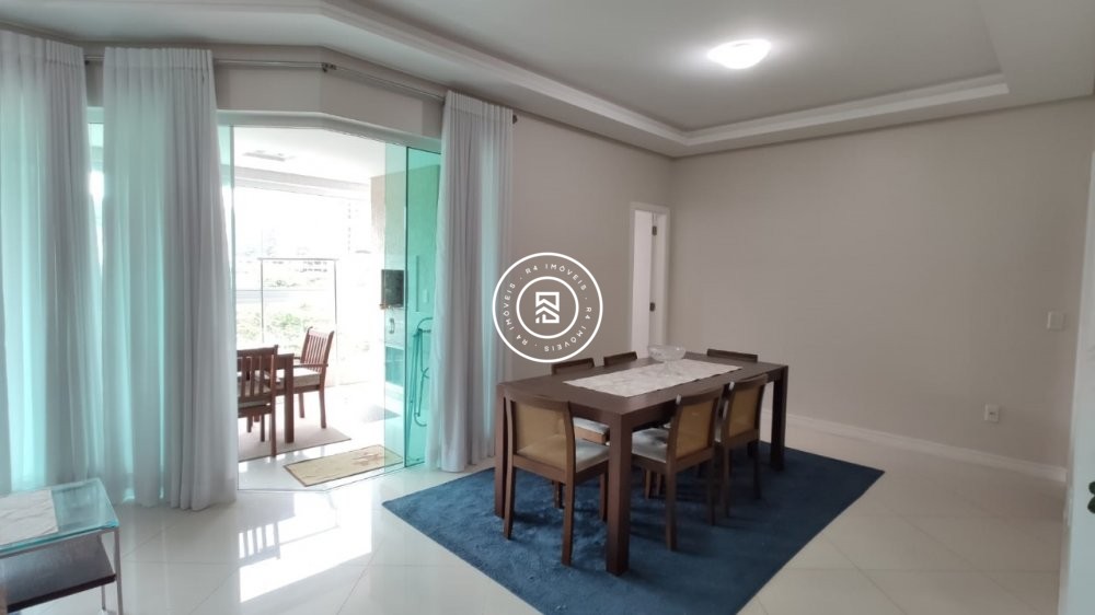 Apto Quadra mar, Centro de Itapema, 3 Suites