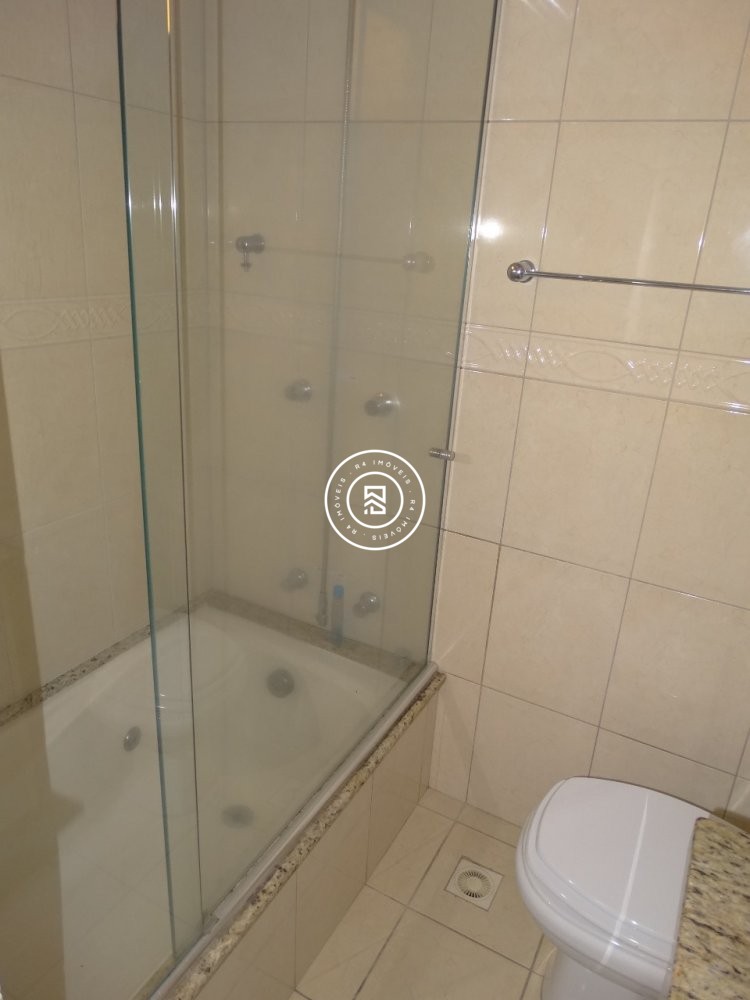 Apartamento Frente Mar, Centro de Itapema 04 Suite