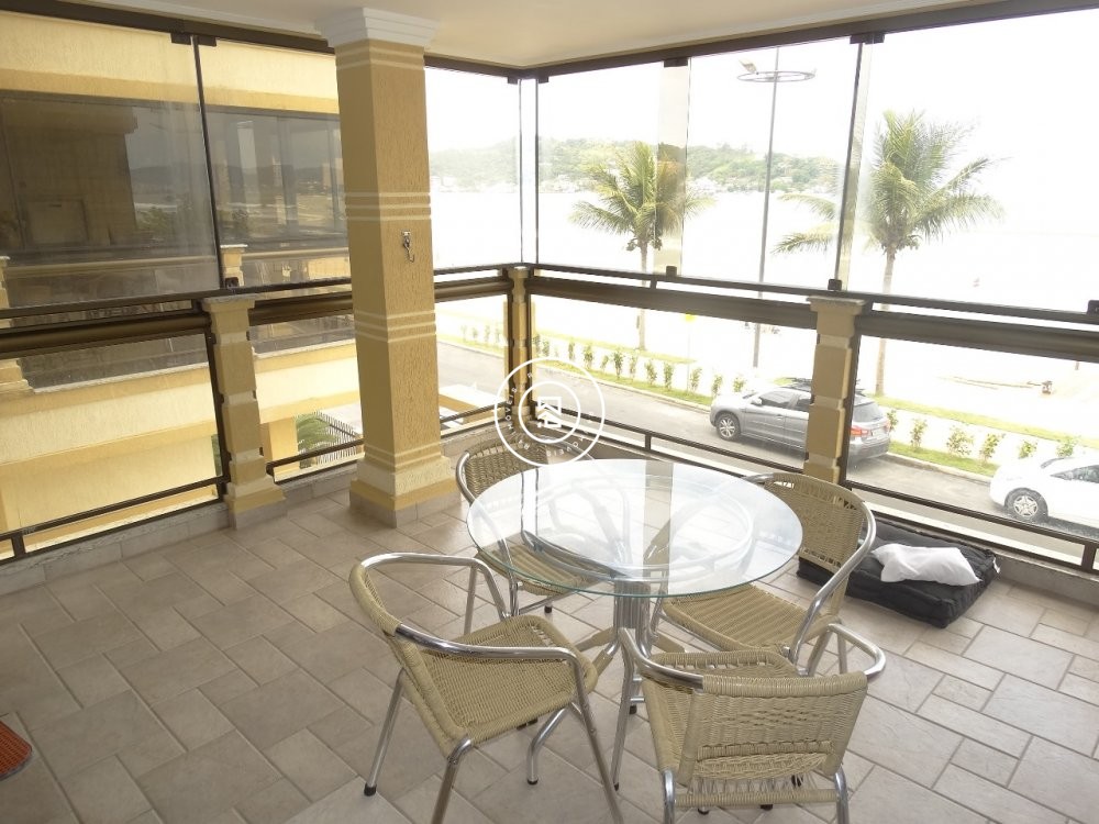 Apartamento Frente Mar, Centro de Itapema 04 Suite