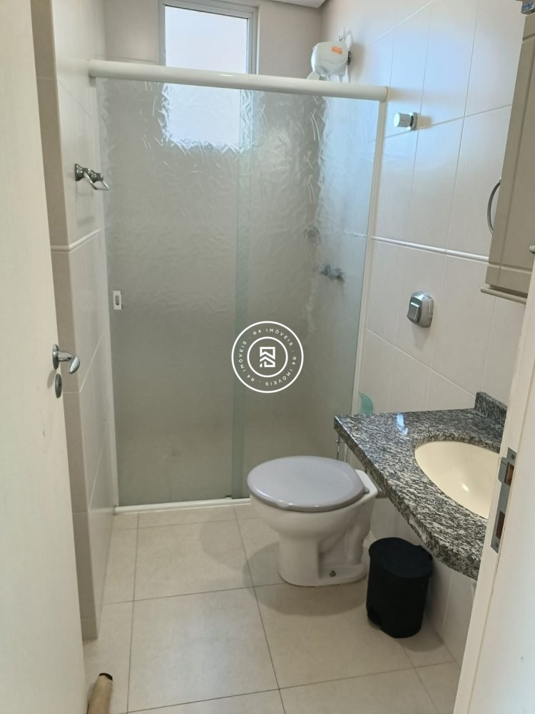 Apartamento Frente mar, 03 sutes, Meia Praia