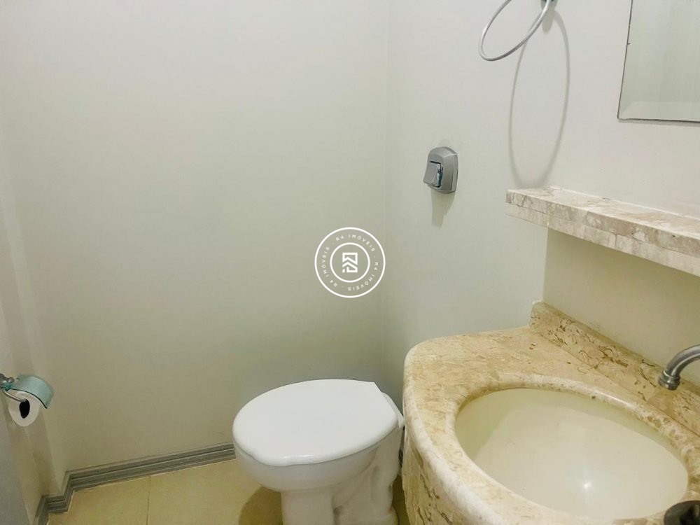 Apartamento Frente Mar 03 suites, 02 vagas, Meia P