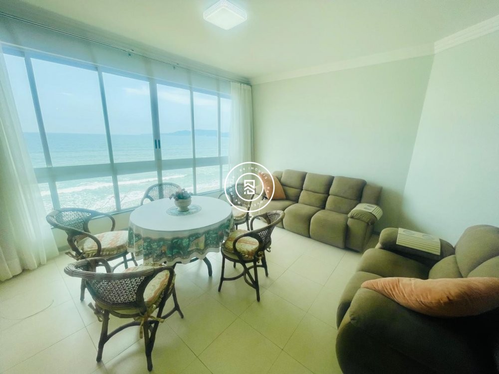 Apartamento Frente Mar 03 suites, 02 vagas, Meia P