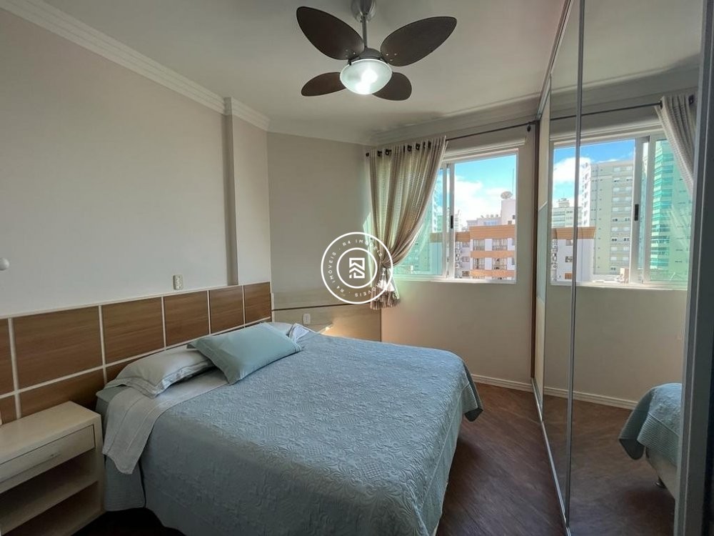 Apartamento Frente Mar 03 suites, 02 vagas, Meia P