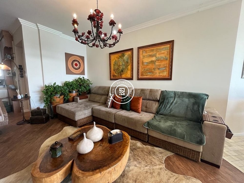 Apartamento Frente Mar 03 suites, 02 vagas, Meia P