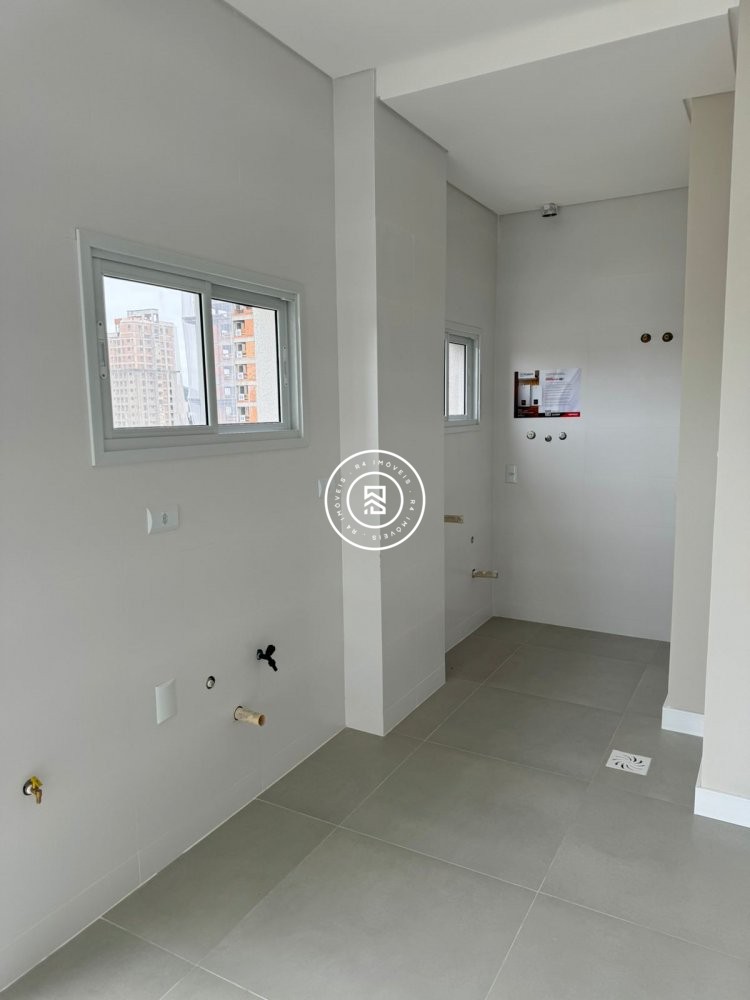 Apartamento 2 sutes no Balnerio Perequ