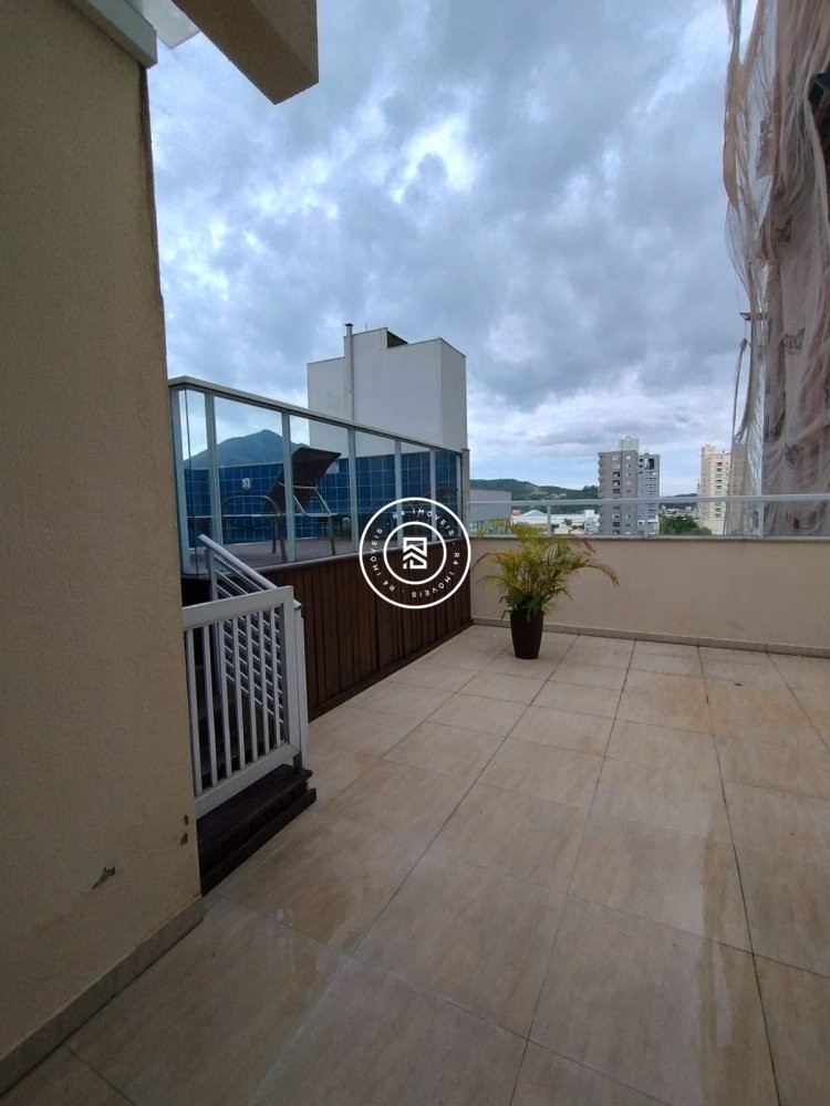 Apartamento a 150m do mar