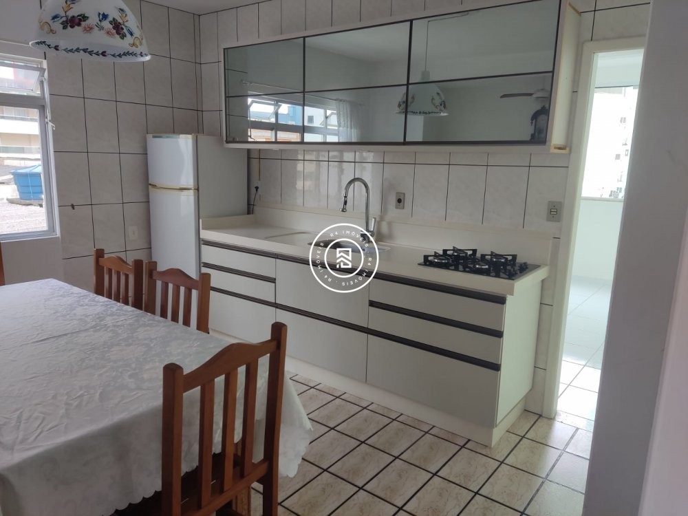 Apartamento Centro de Itapema 02 quartos, 01 vaga