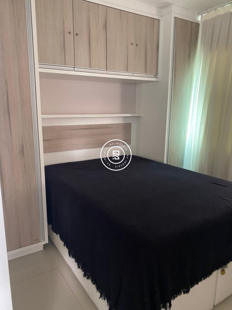 Apartamento Quadra mar 02 quartos, Meia Praia