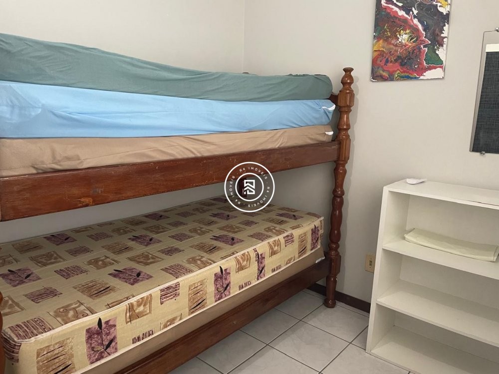 Apartamento com vista mar, 03 quartos em Meia Prai