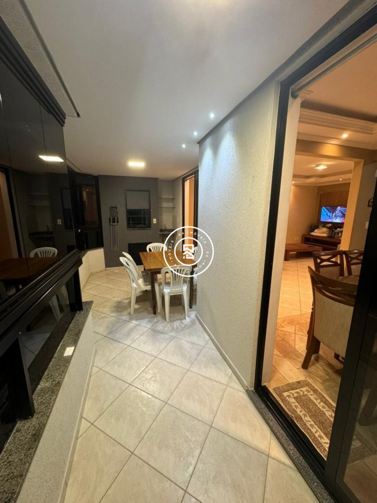 Apartamento Prox Russi Russi, 03 quartos 