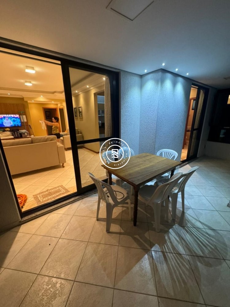 Apartamento Prox Russi Russi, 03 quartos 