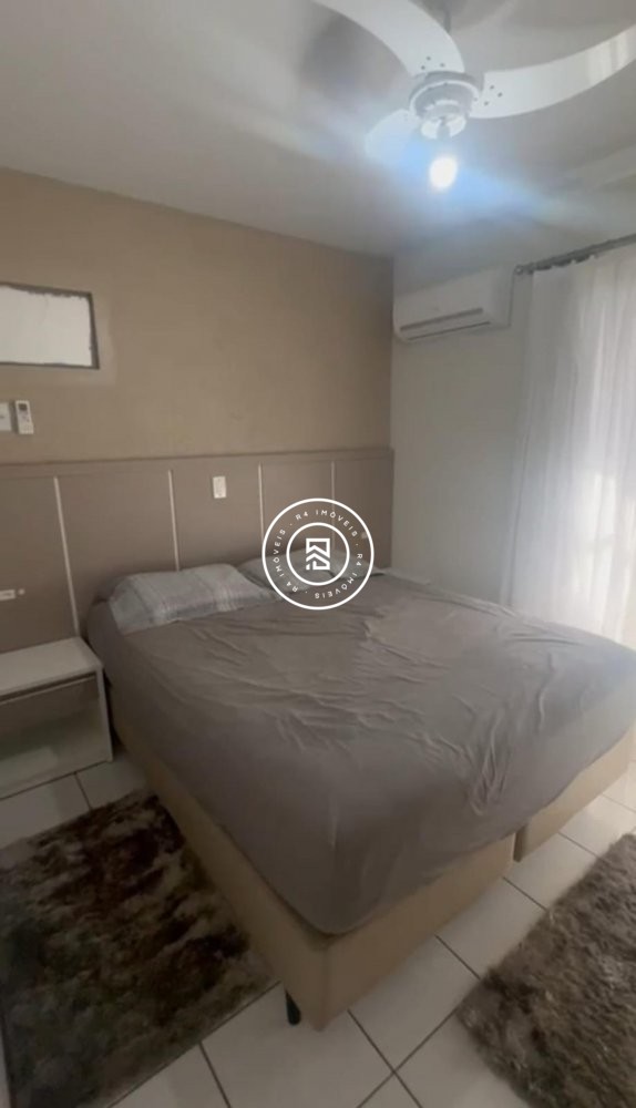 Apartamento com vista mar, 03 quartos em Meia Prai