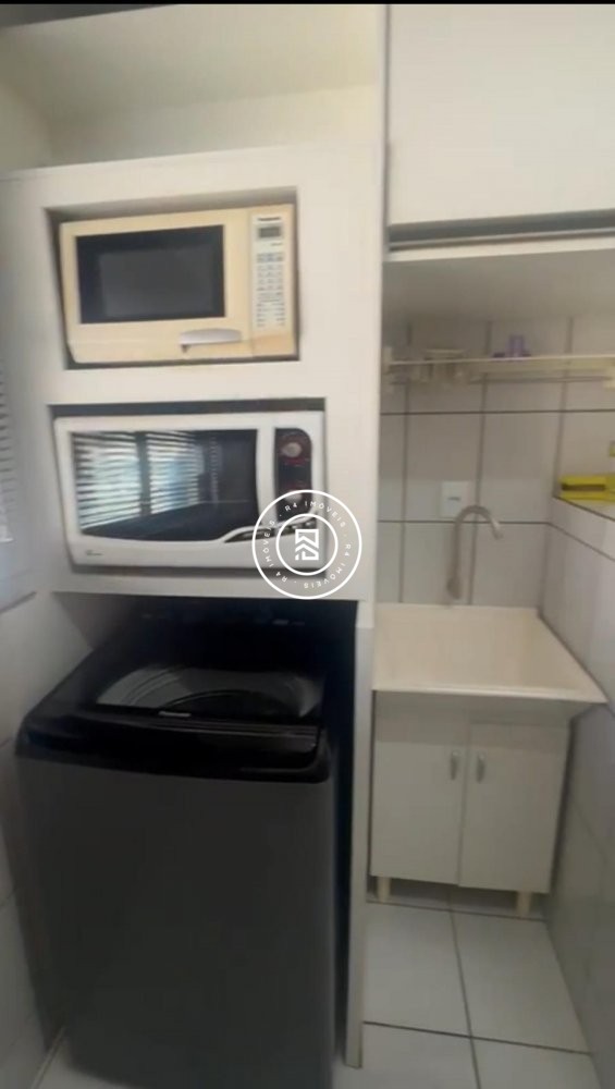 Apartamento com vista mar, 03 quartos em Meia Prai