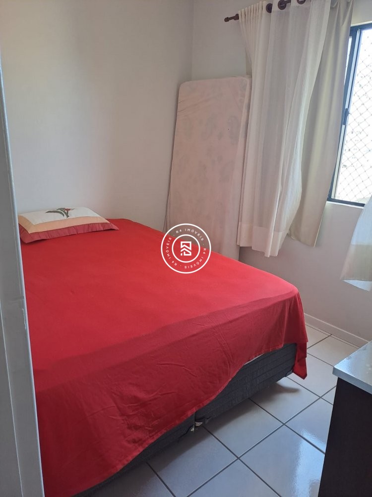 Apartamento com vista mar, 03 quartos, Meia Praia