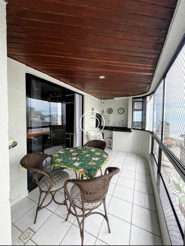 Apartamento com vista mar, 03 quartos em Meia Prai