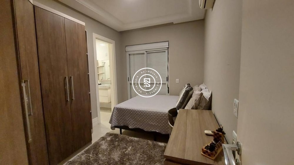 Apartamento 03 Suites, 02 vagas, Itapema