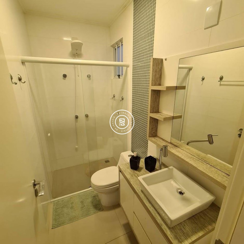 Apartamento 03 Suites, 02 vagas, Itapema