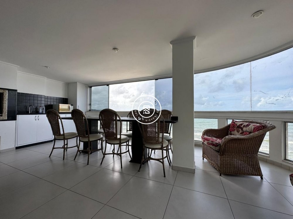 Cobertura Duplex Frente mar, 05 quartos, Meia Prai