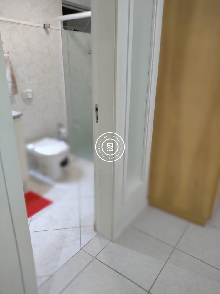 Apartamento ao lado Russi Russi, 03 quartos Meia P