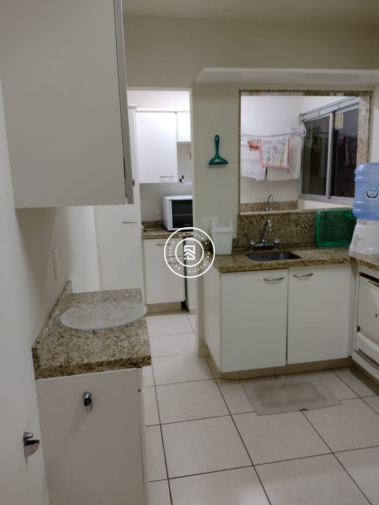 Apartamento ao lado Russi Russi, 03 quartos Meia P