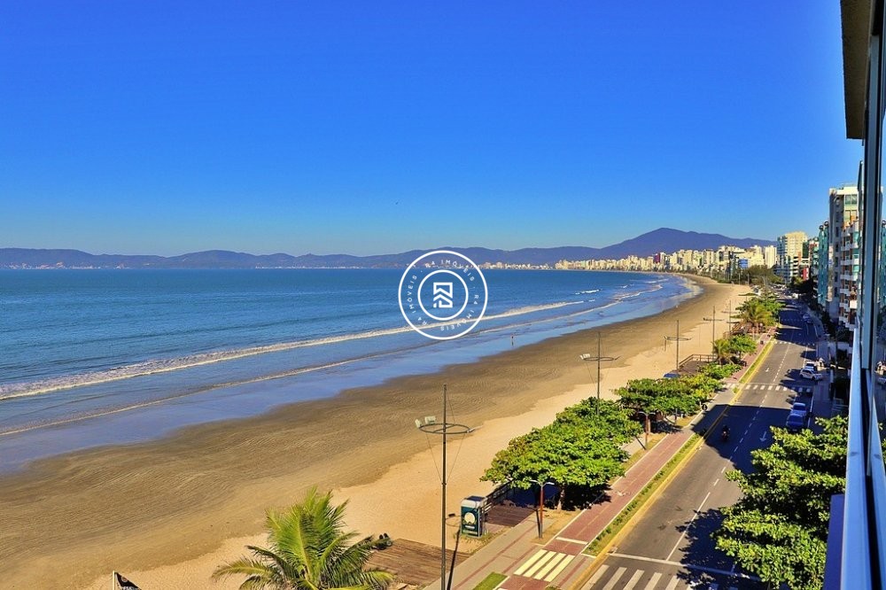 Apartamento Frente mar, 04 quartos, Centro