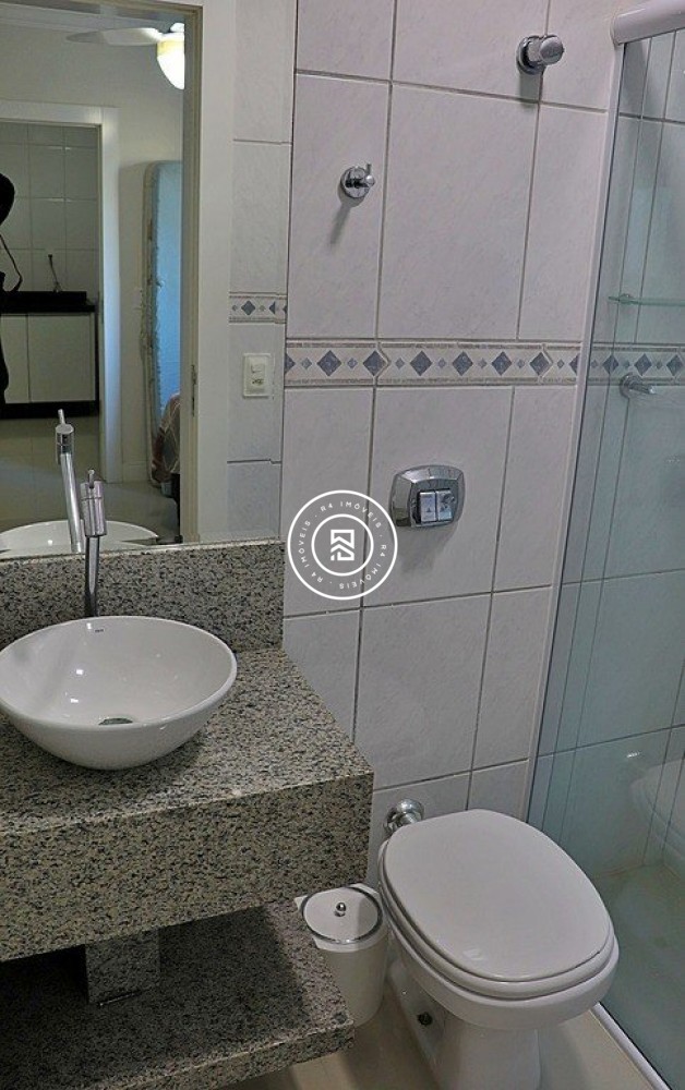 Apartamento Frente mar, 04 quartos, Centro