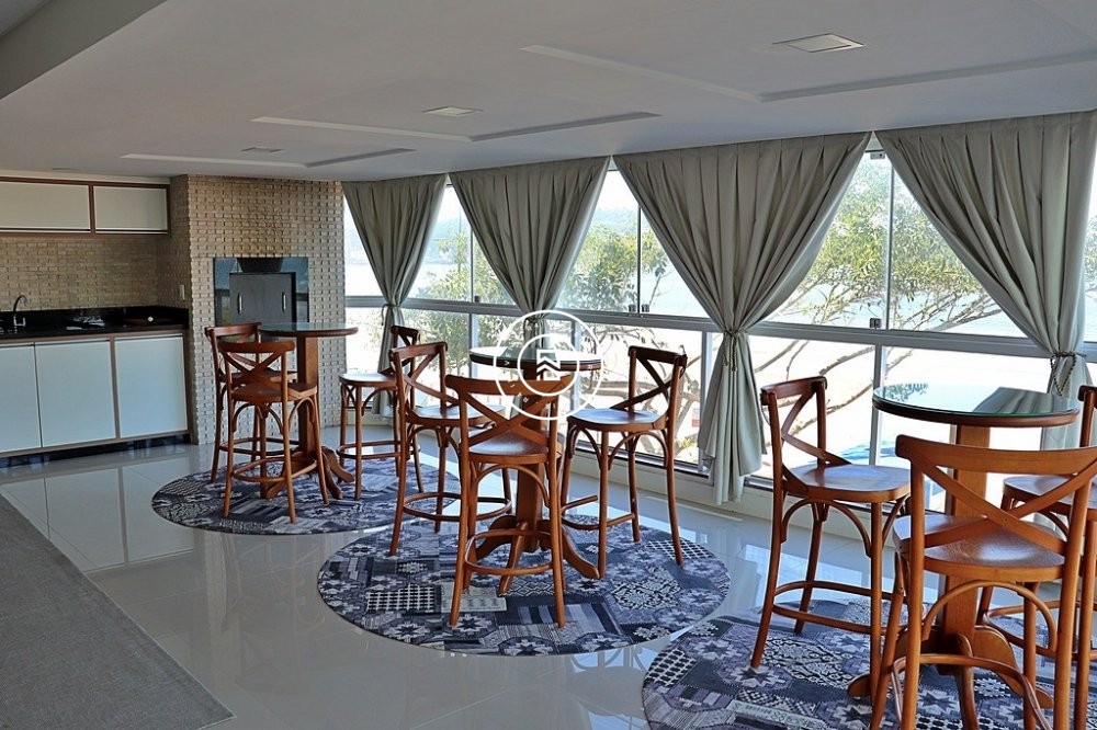 Apartamento Frente Mar 04 quartos, Centro Itapema