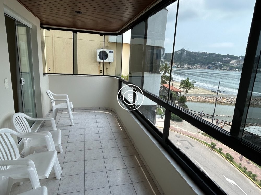 Apartamento Frente Mar, 03 quartos, Centro Itapema