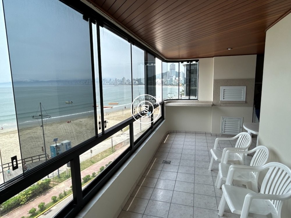 Apartamento Frente Mar, 03 quartos, Centro Itapema