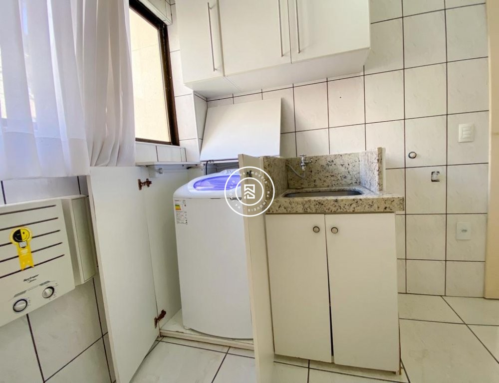 Apartamento Frente Mar, 03 quartos, 02 vagas, Meia