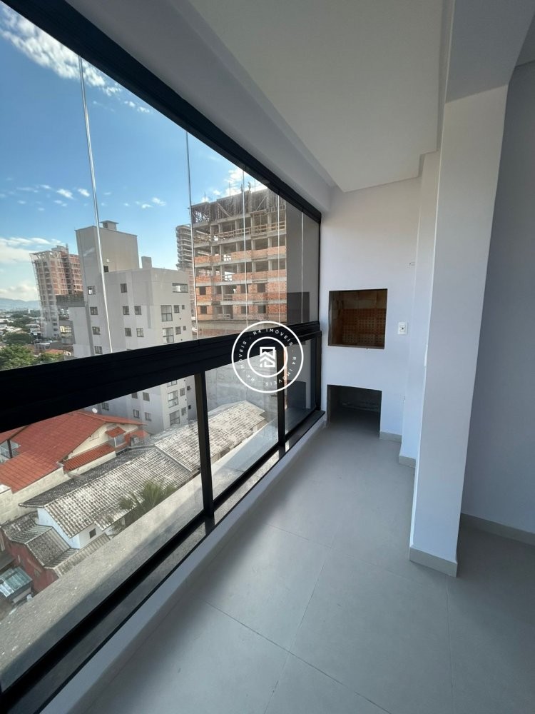 Apartamento novo no Perequ