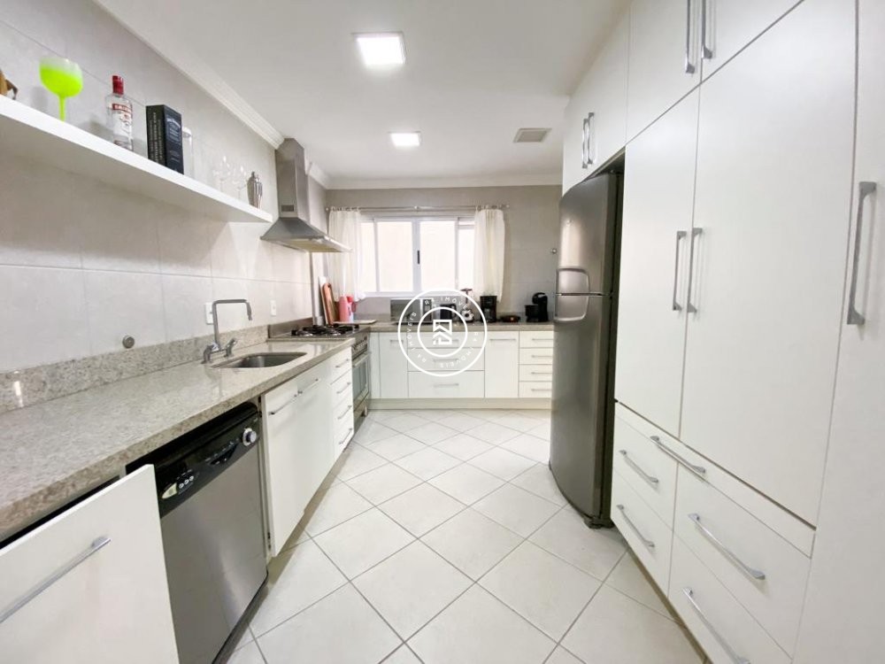 Apartamento Quadra Mar, 04 quartos, 03 vagas, Meia