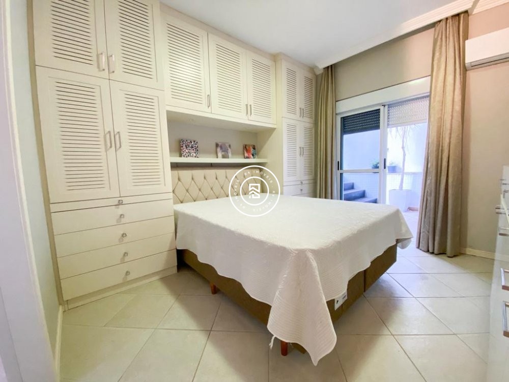 Apartamento Quadra Mar, 04 quartos, 03 vagas, Meia