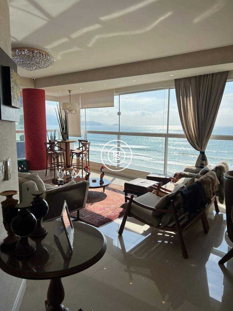 Apartamento Frente Mar, 05 Suites, 03 vagas, Meia 