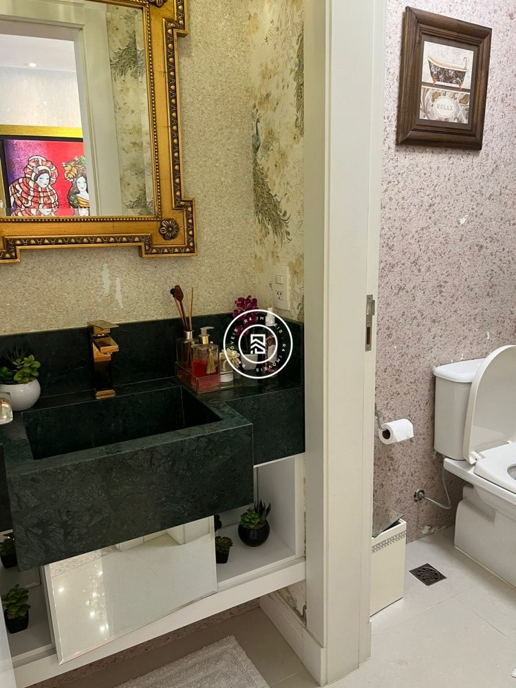 Apartamento Frente Mar, 05 Suites, 03 vagas, Meia 