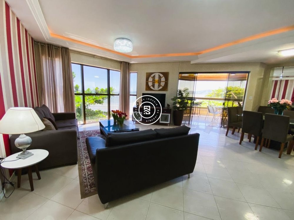 Apartamento Frente Mar 04 quartos, Meia Praia