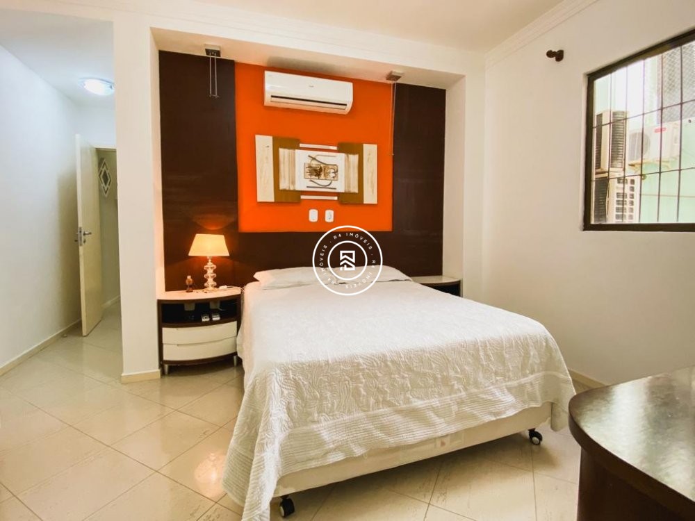 Apartamento Frente Mar 04 quartos, Meia Praia