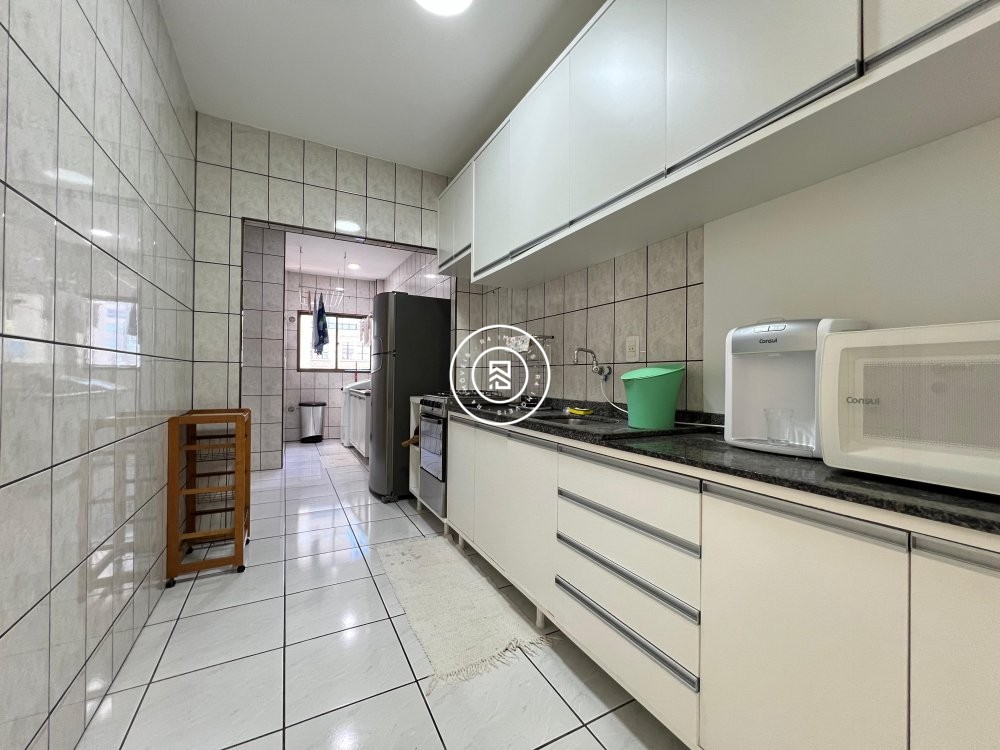 Apartamento mobiliado na Quadra-mar 