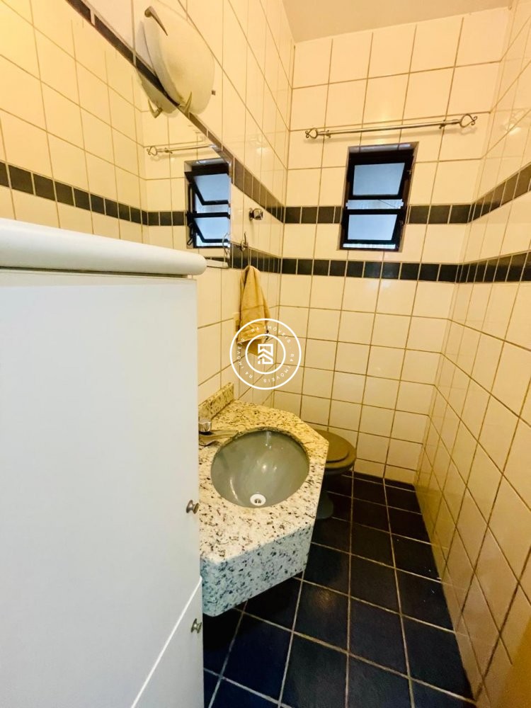 Apartamento quadra mar, 04 quartos, 02 vagas