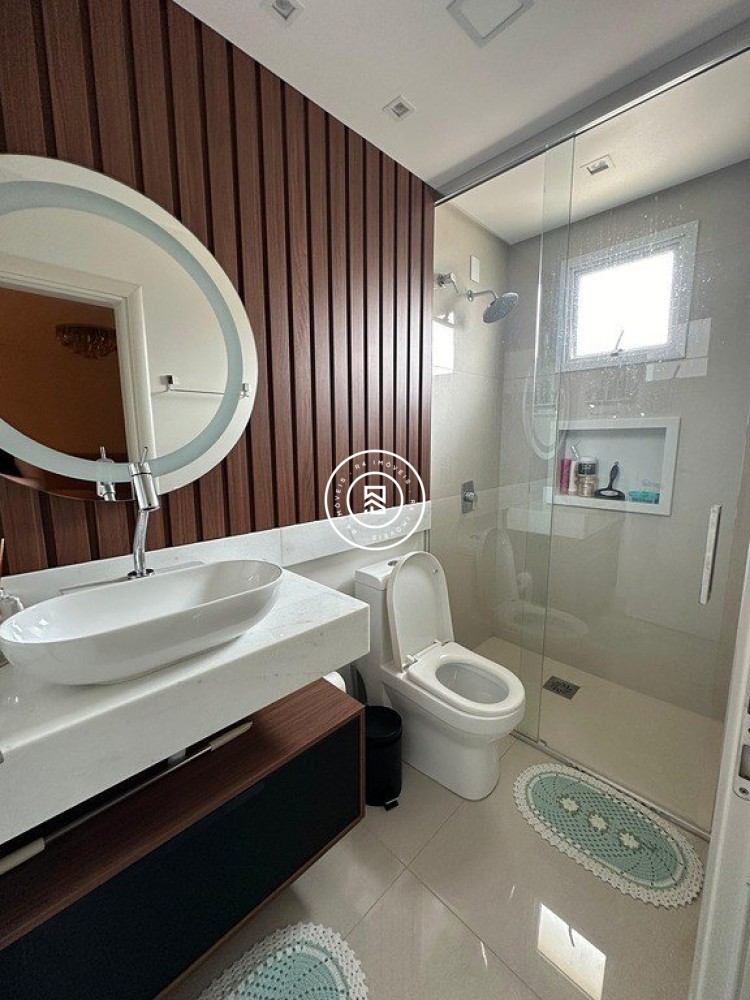 Apartamento Frente Avenida, 03 suites, no centro d