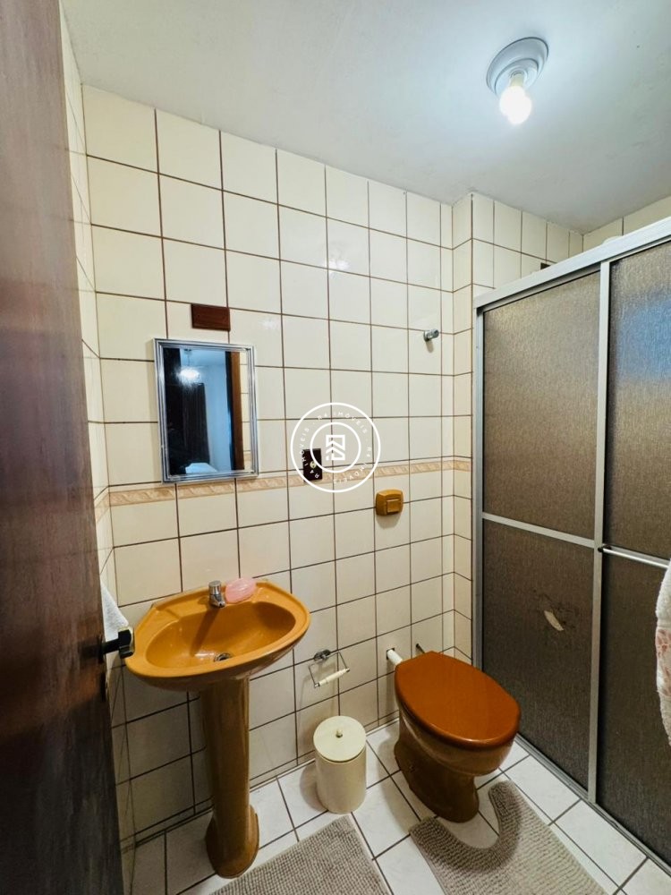 Apartamento 02 quartos em Meia praia, 01 vaga