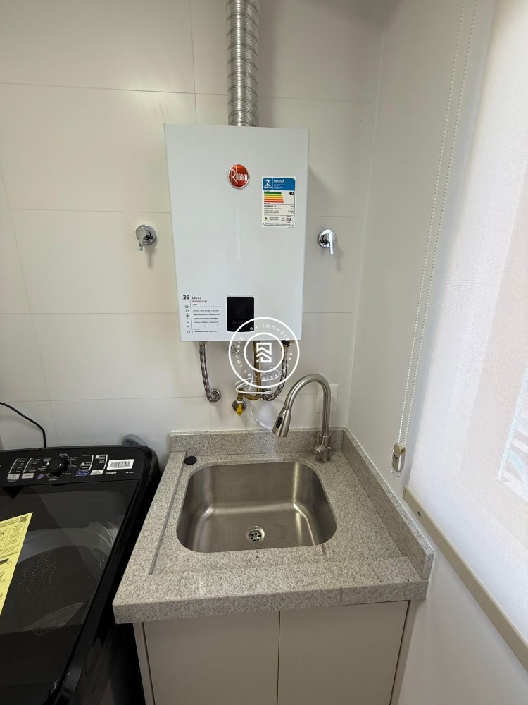 Apartamento com excelente localizao no Morretes