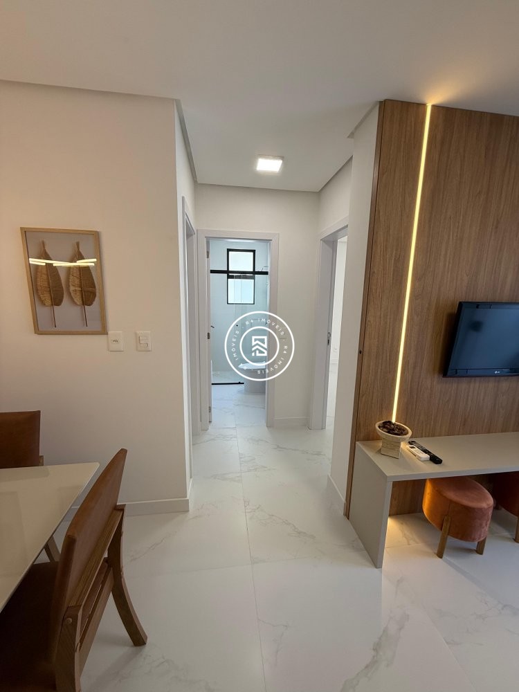 Apartamento com excelente localizao no Morretes