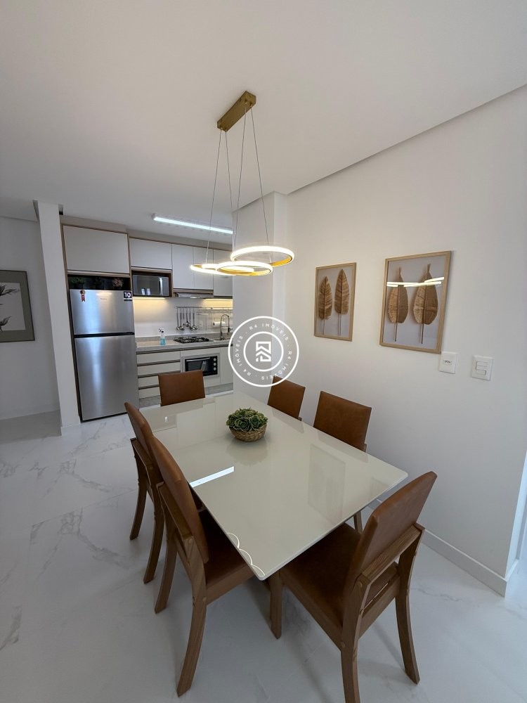 Apartamento com excelente localizao no Morretes