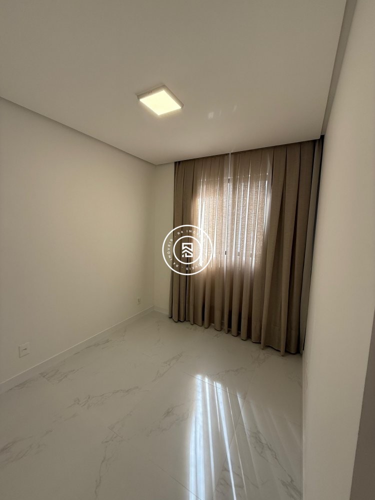 Apartamento com excelente localizao no Morretes