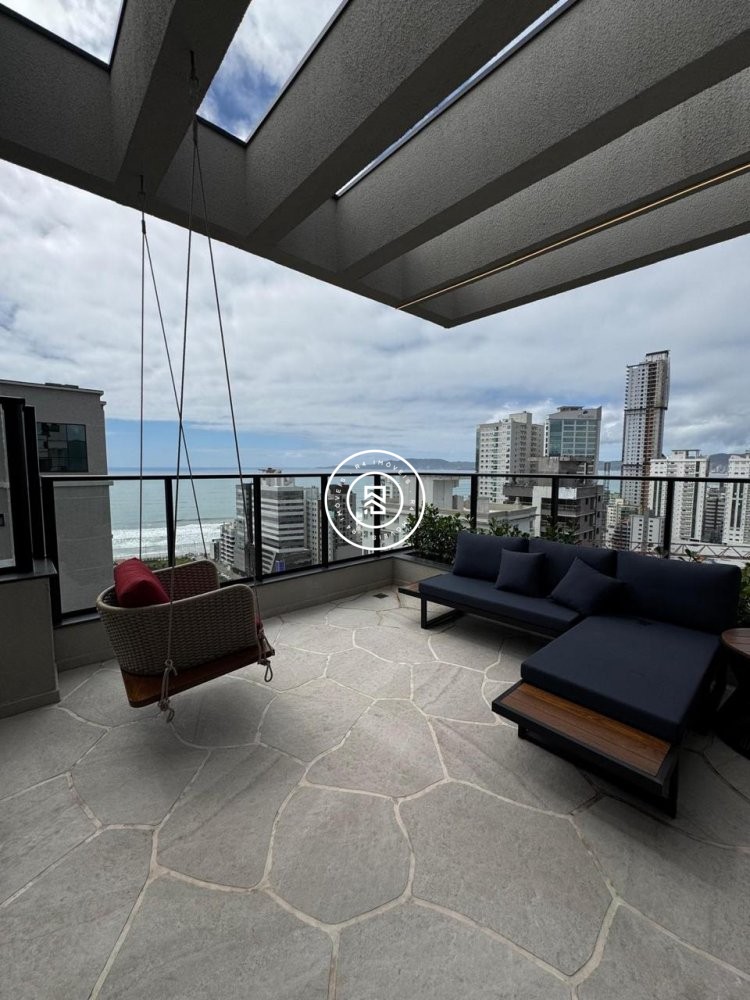 Apartamento com excelente localizao no Morretes