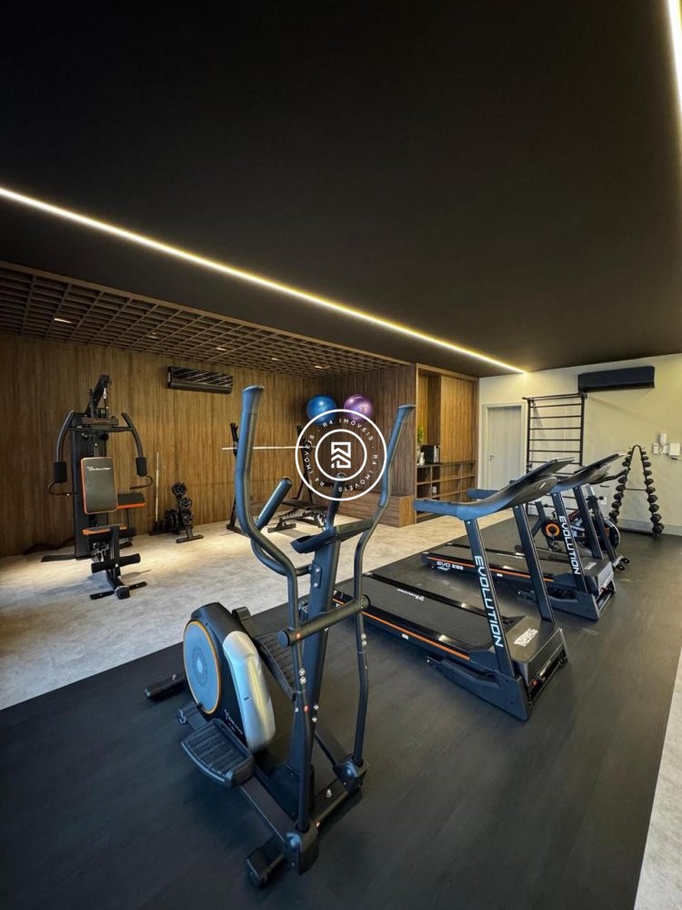 Apartamento com excelente localizao no Morretes