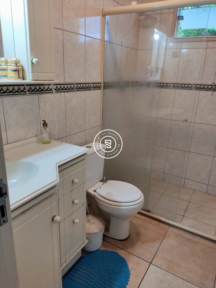 Casa a 500 metros do mar com 03 quartos, no Morret